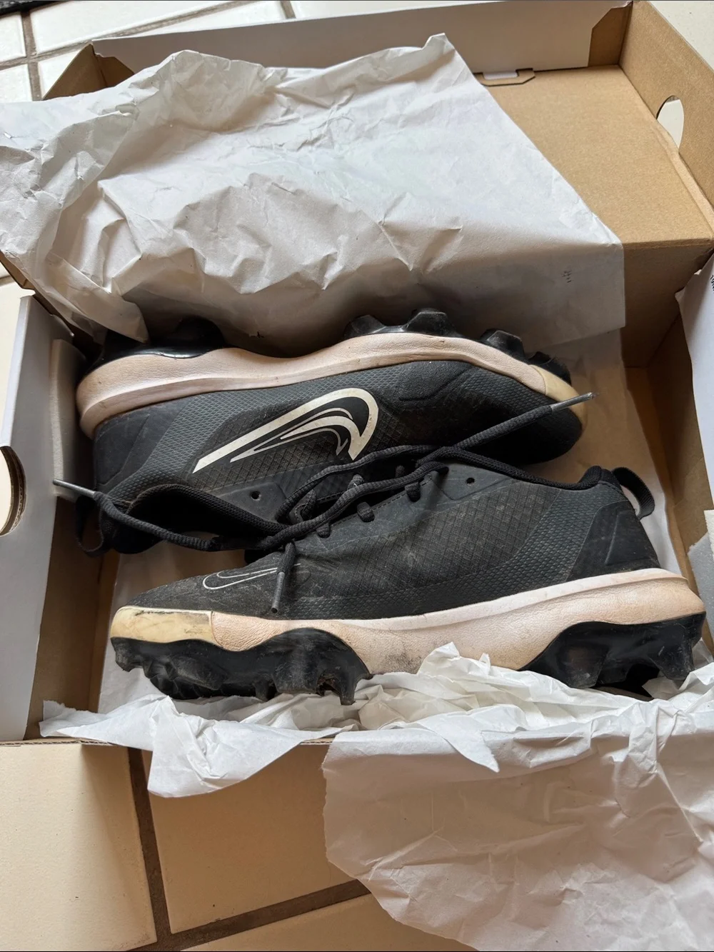 Nike kids force